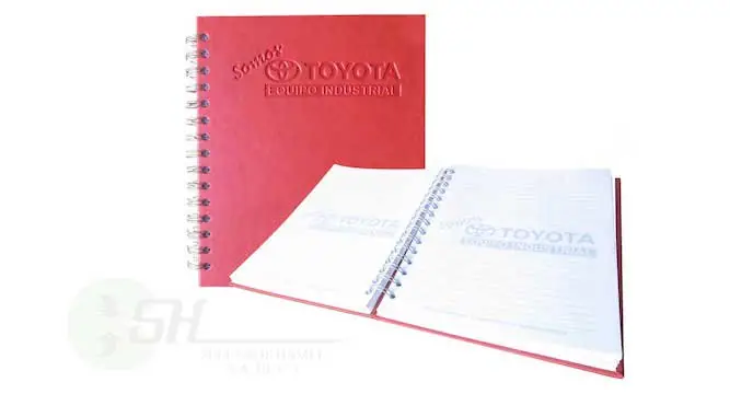 CUADERNO PERSONALIZADO MATERIAL PIEL SINTETICA