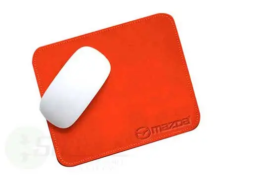 MOUSE PAD CUADRADO EN IMITACION PIEL
